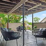 Charming 5br Family W/pool 10min From Airport