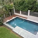 Adorable Private 2 Bedroom Guest + Pool Apartment Brisbane