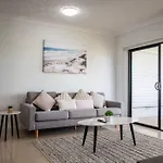 Luxurious 2-Bedroom Space With Private Parking