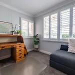 Stylish Home Overlooking Moreton Bay