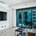 Story Bridge View Prime Location 2Bd Apt