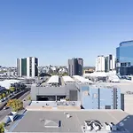 New 1 Bed 1Bath Apartment At Toowong