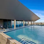 Amazing 2 Bed In The Valley W Pool