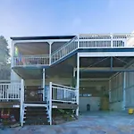 West End Luxury 5B3B Home W Parking And Home Pod Music System M9