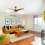 Bali Vibes Serene Tropical Oasis 4bd