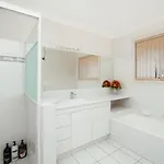 Holiday home Spacious Newly Redecorated 5bd Family