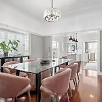 Evandale, 1920\'S Historic ,Stunning And Modern Home With Amazing City Views