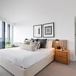 Luxurious 3 Bed Fortitude Valley Penthouse Retreat
