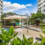 Stunning Waterfront Penthouse 3 Or 4 Bedrooms