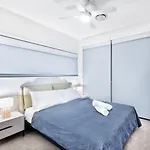 Conveniently Located Luxury 4Br Townhouse