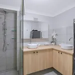 Toowong Village Tranquility - A Slice Of Brisbane