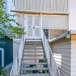 City Centre Comfort - Your Home In Vibrant Brisbane