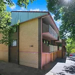 Toowong Village Tranquility - A Slice Of Brisbane