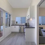 City Centre Comfort - Your Home In Vibrant Brisbane