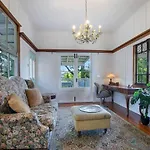 \'Carininya\' Indoor-Outdoor Charm In Buzzing Locale