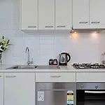 Cbd Studio With Balcony+Pool+Gym+Sauna
