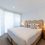 Story Bridge View With Parking And Pool Apartment