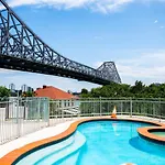 Story Bridge View With Parking And Pool * Brisbane