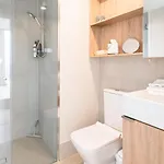 Lux 35th Floor 2br 2bath, Infinity Pool, Gym, Wifi *