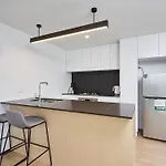 Apartment Artistic South 2 Bedroom With Parking Brisbane