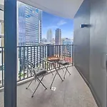 1 Bedroom With Carpark - Cbd Story Bridge Riverside