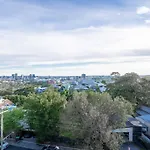2B1B Apt Sunset View+Parking+City+Suncorp Stadium