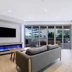 Stunning Sub-Penthouse & Breathtaking River Views