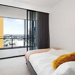 Cassa Bct - Stunning River View 3B Apt In South Brisbane Managed By The Cassa
