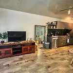 1Bed Unit Inside Pavillion On Brookes