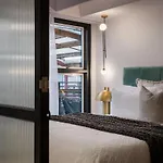 Woolstore Luxury Apartments Teneriffe