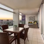 Apartment Luxury Oasis