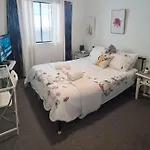 Amazing Location-private In A Share House-2 Available!! Homestay Brisbane