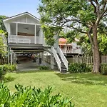 Paddo Princess! ~ 4Bed/2Bath/1Car ~ House