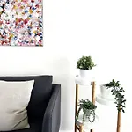 Perfect Locale 2bed Parking Apartment Brisbane