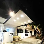 Perfect Locale 2bed Parking Apartment Brisbane