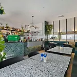 The Kingsford, An Ascend Collection Hotel