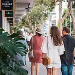 Sublime Simplicity! ~1Bed/Study/1Bath/Balcony/1Car