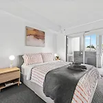 Prime Position! 3bed/2bath/1car ~ 10mins To Cbd Brisbane