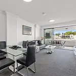 Prime Position! 3bed/2bath/1car ~ 10mins To Cbd Apartment *