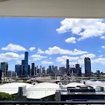 Southbank One Bedroom Home With Free Parking