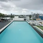 West End Executive Suite, On The Brisbane River.