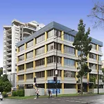 Stunning 1B1B River View Apt W Parking + Wifi