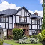 4Br German Style Villa W Pool Eight Mile Plains