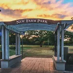 Historic Warehouse In New Farm