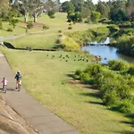 Apartment Terrific & Tranquil! 1bed/1bath/balcony~ Clayfield *