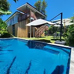 Oxley Mineral Pool & Private Home Suburbanstay