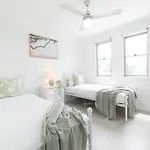 Holiday home Stunning 3-bedroom Townhouse