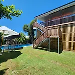 Oxley Mineral Pool & Private Home Suburbanstay