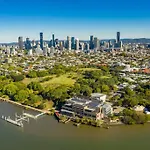 Teneriffe Hidden Warehouse! 2Bed/1Bath/1Car