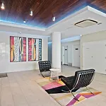 Cozy 1 Bedroom In The Heart Of South Brisbane With Parking
